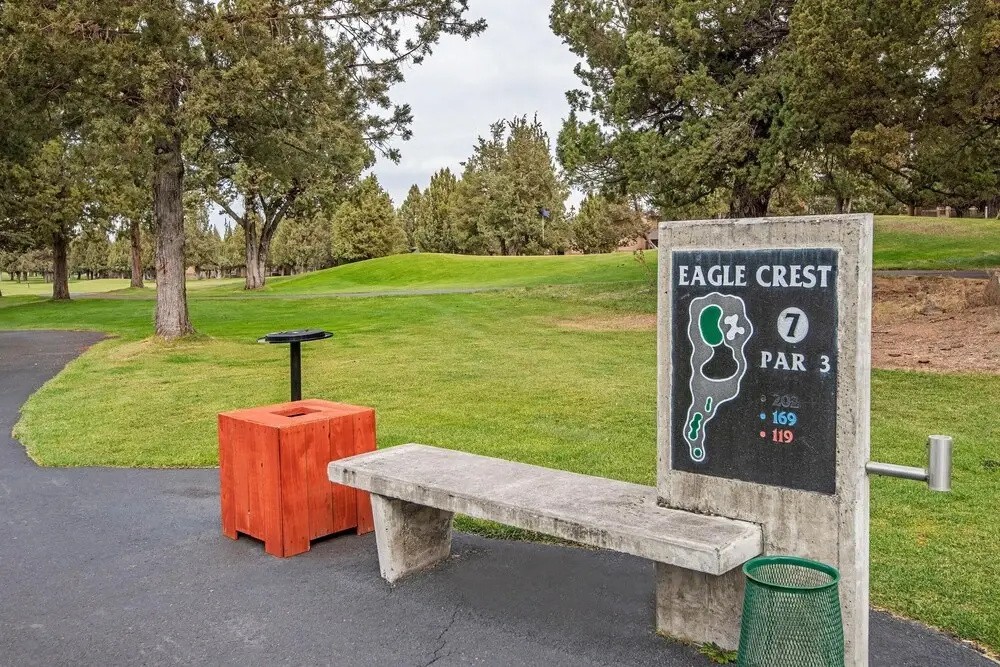 Eagle Crest on the Green