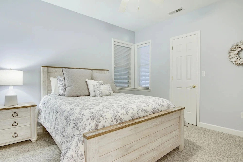 Walk to Boardwalk! Ocean City Coastal Gem w/ Deck