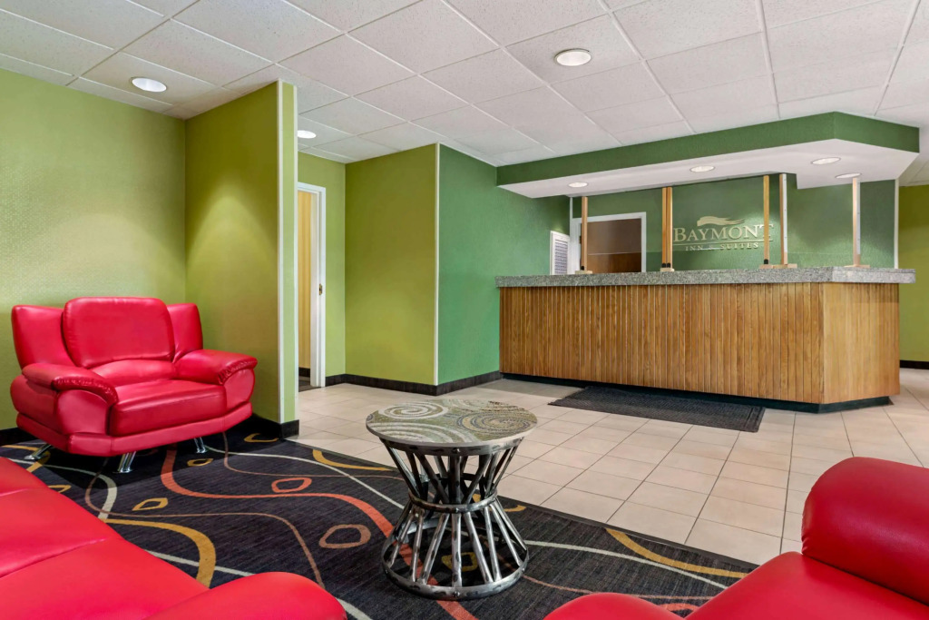 Baymont by Wyndham North Dartmouth Fall River