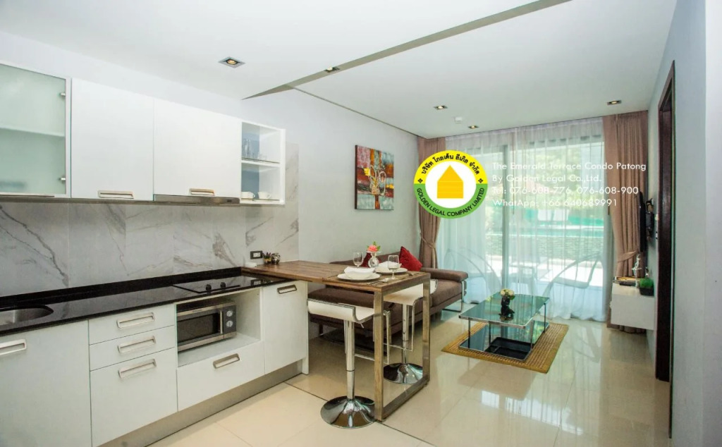 Private sea view apartment at Emerald Terrace