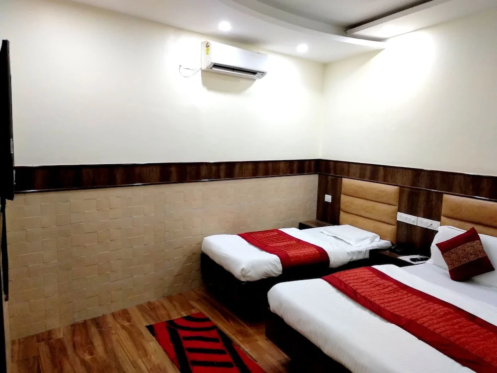 Raghunath Hotel Jammu