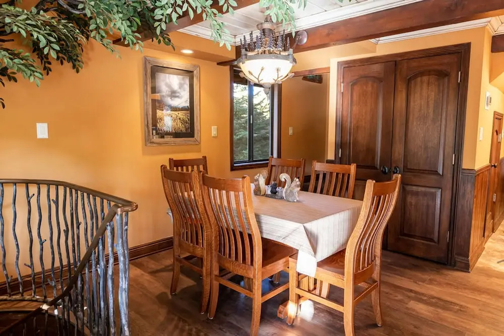 Wander Inn-1885 by Big Bear Vacations