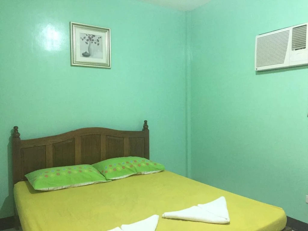 Villaluz Guesthouse