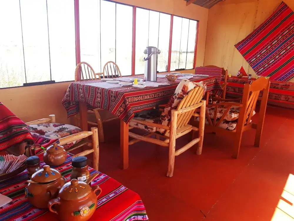 Uros Titicaca Uta Lodge