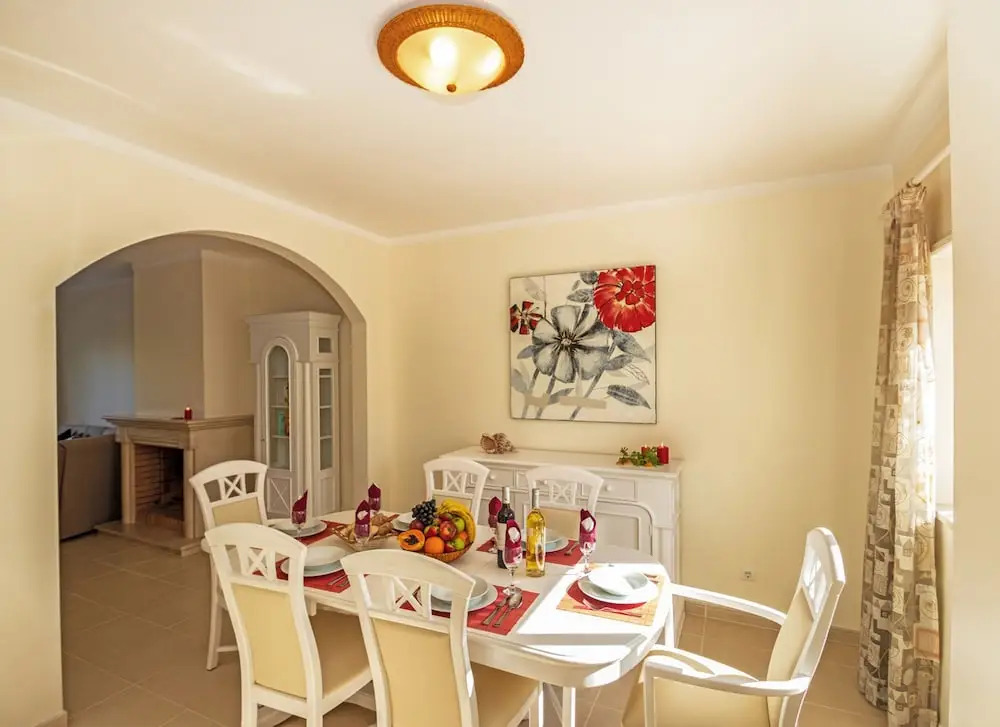 Townhouse Moreton