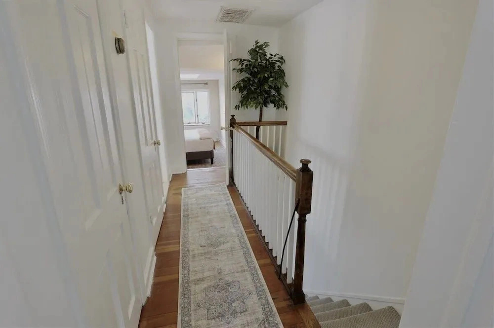 Georgetown Cobblestone Cottage - Private Parking