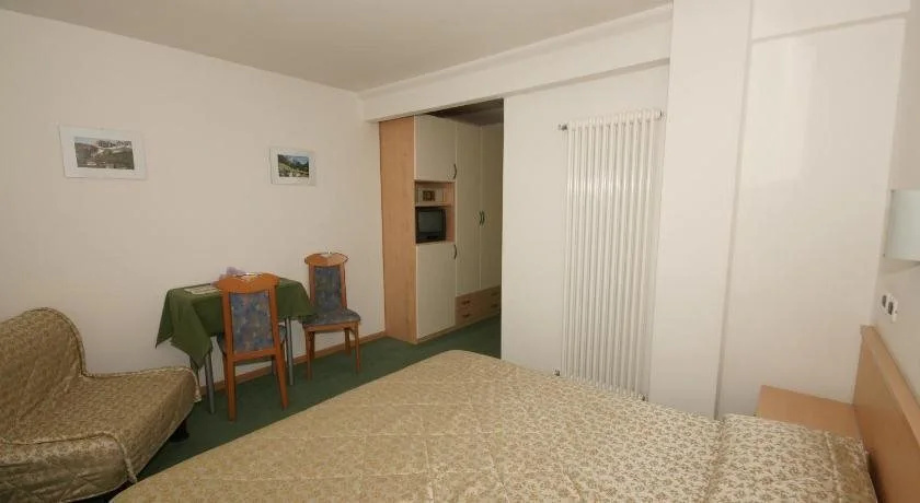 Hotel Montana