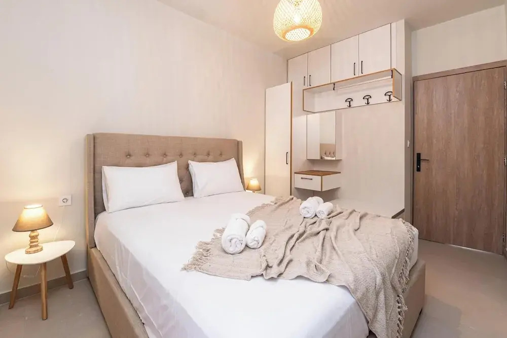 Niman Beachside Apartments
