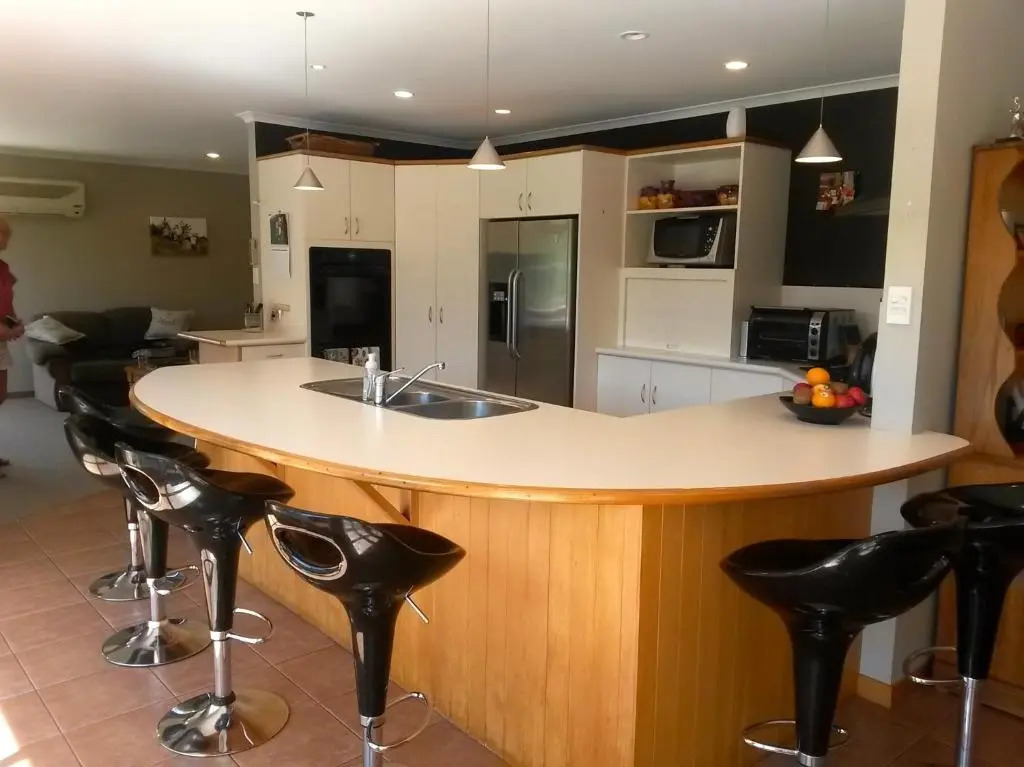 Summer Retreat - Blenheim Holiday Home