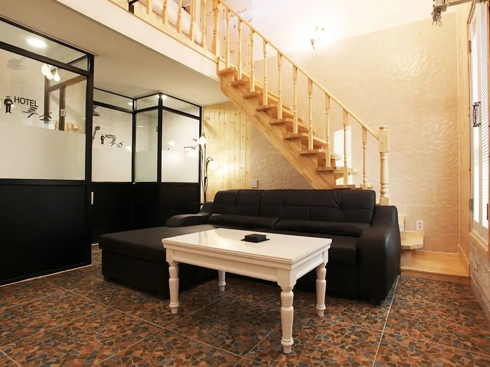 Russo Hotel