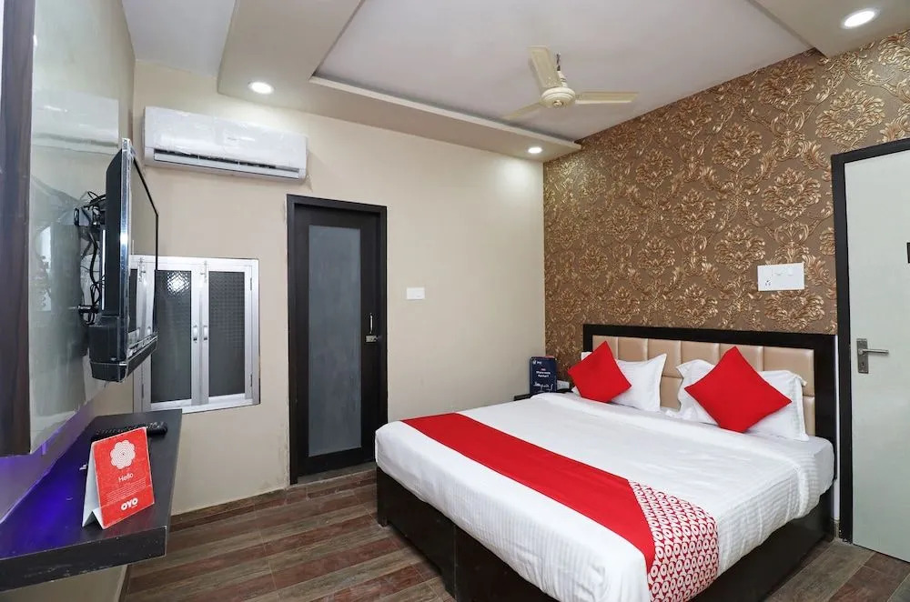 OYO 23139 Natraj Inn