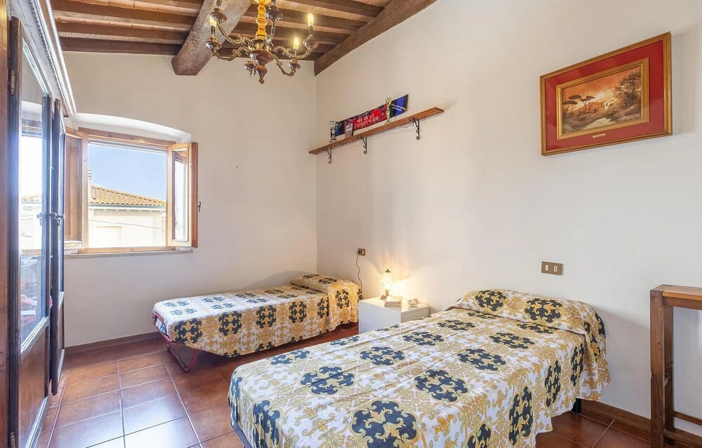 Awesome Home In Montefoscoli With Wifi