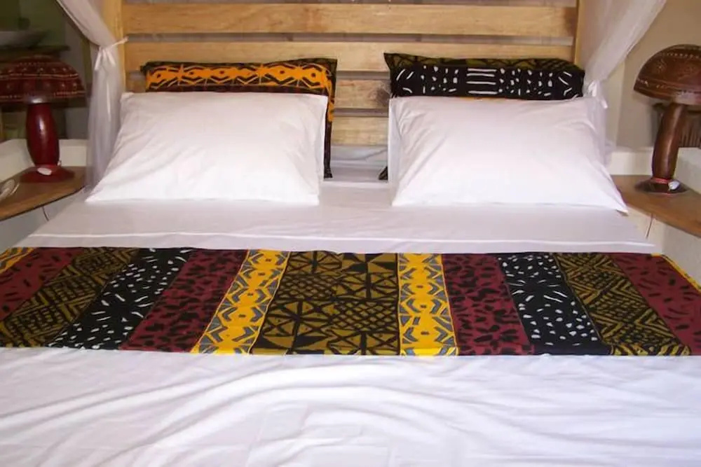 B & B Teranga Warang