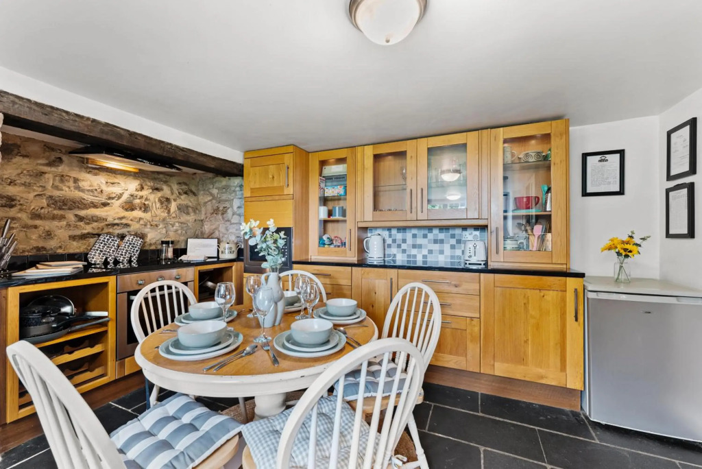 Peak District Break in Cottage with Great Views