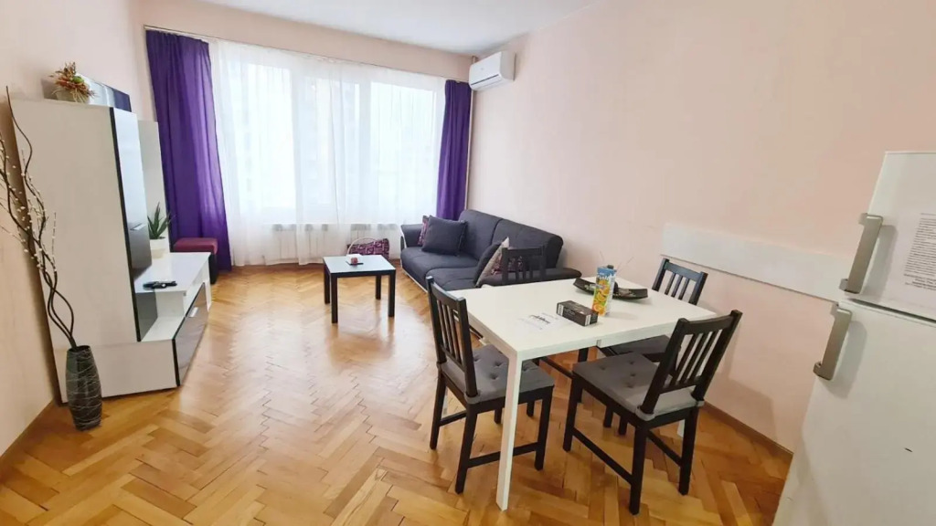 Lovely City Center 1BD, 1BT Apartment