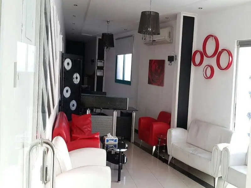 Blancia Hotel Apartment 8