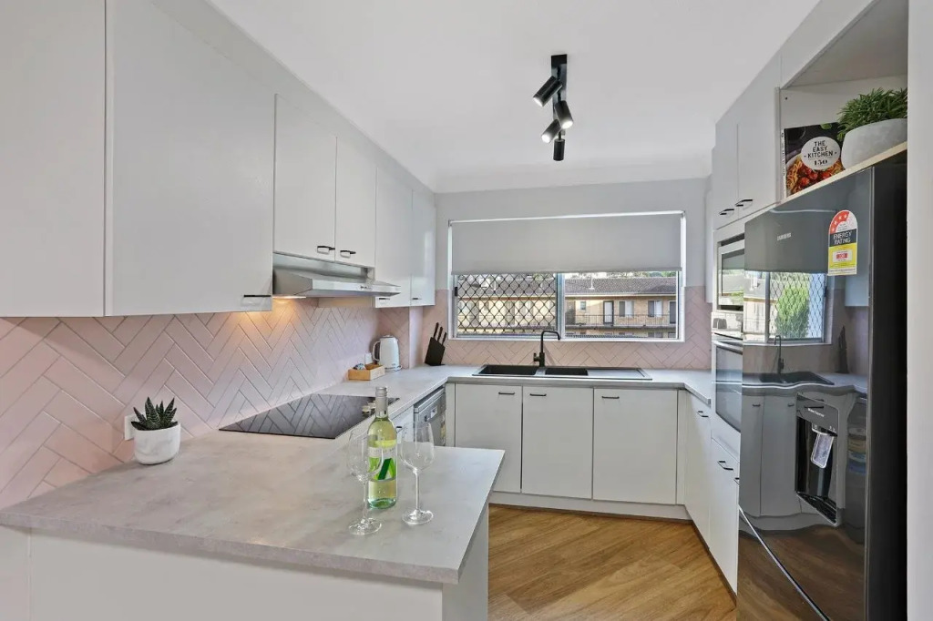 Le Beach Apartments