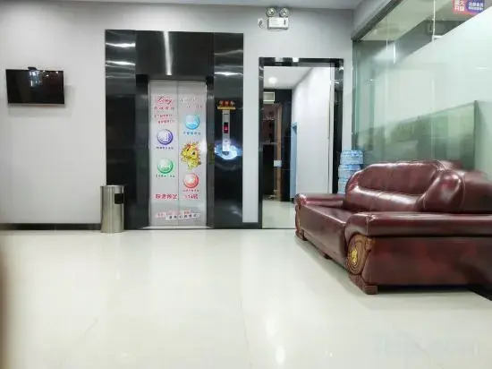 Longcheng Hotel
