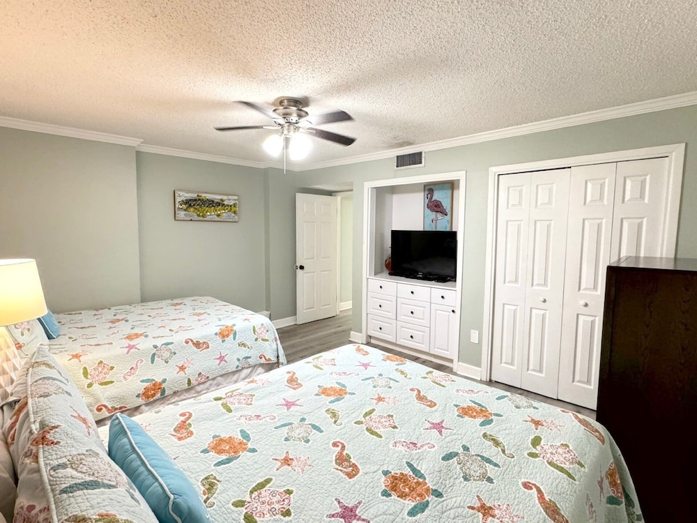 Shoreline Towers 3103 2 Bedroom Condo
