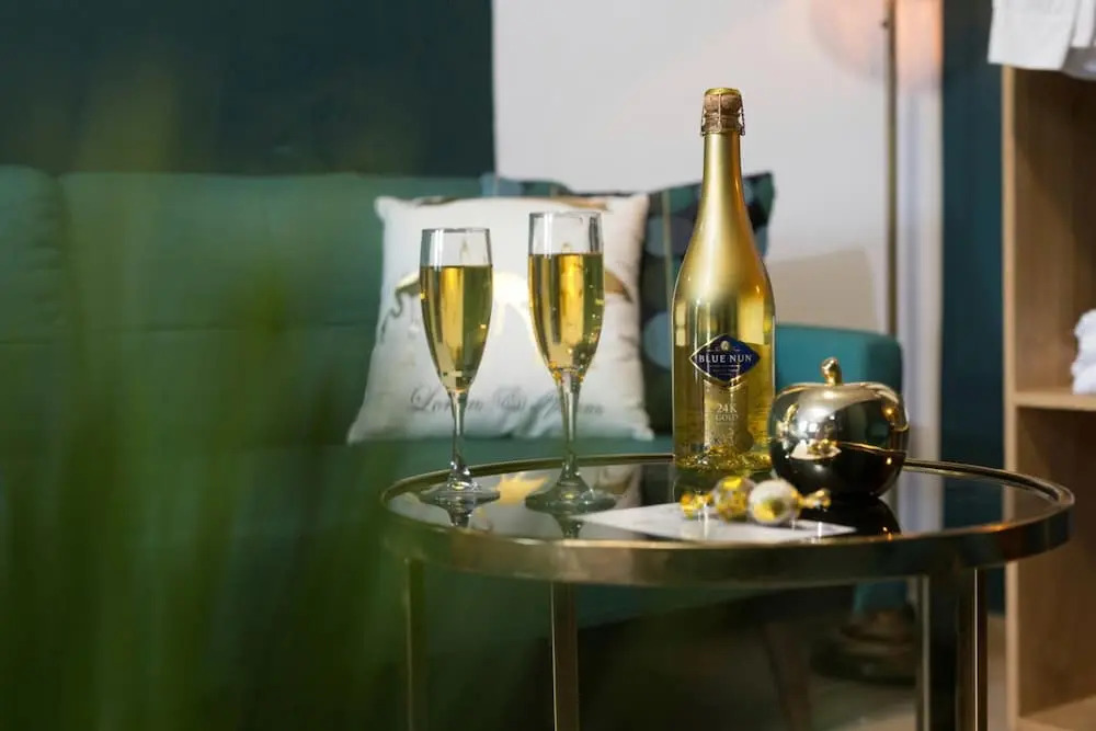 Hotel La Finca - Luxury Suites Hotel - סוויטות יוקרה במרכז באר שבע עם גקוזי וחוויית אירוח פרימיום