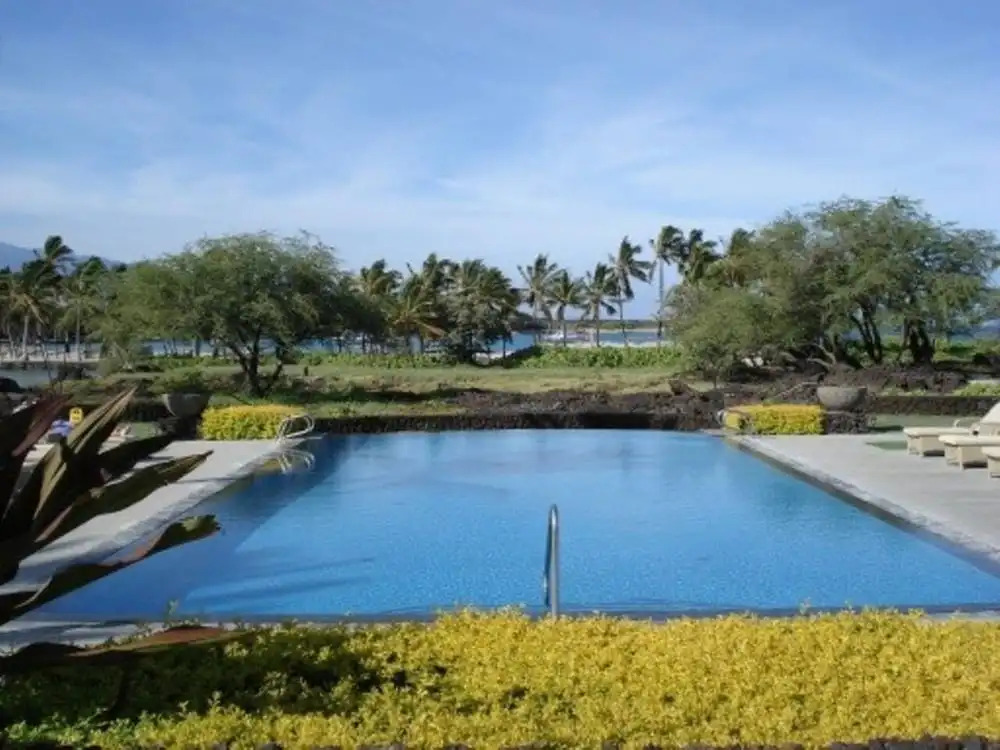 Luxury Beach Front Villa - Kolea