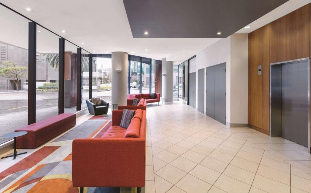 Mercure Melbourne Southbank