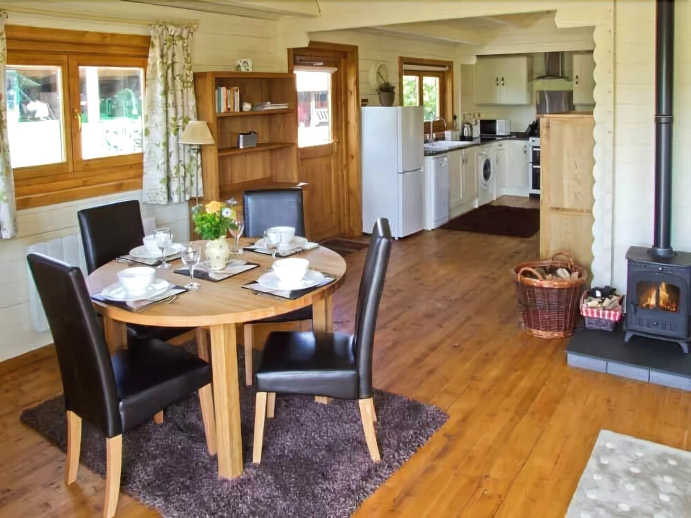 Cropvale Lodge