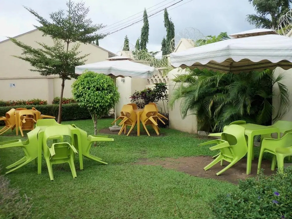 Kriscane Suites