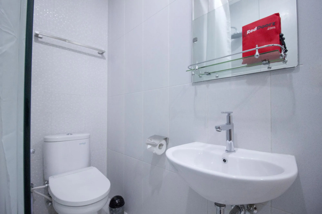 RedDoorz Plus @ SCBD
