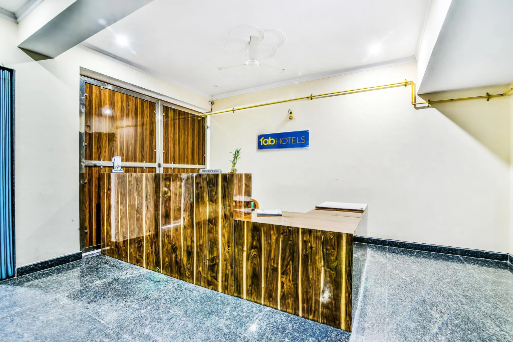 Merriment Hotel Sec 31