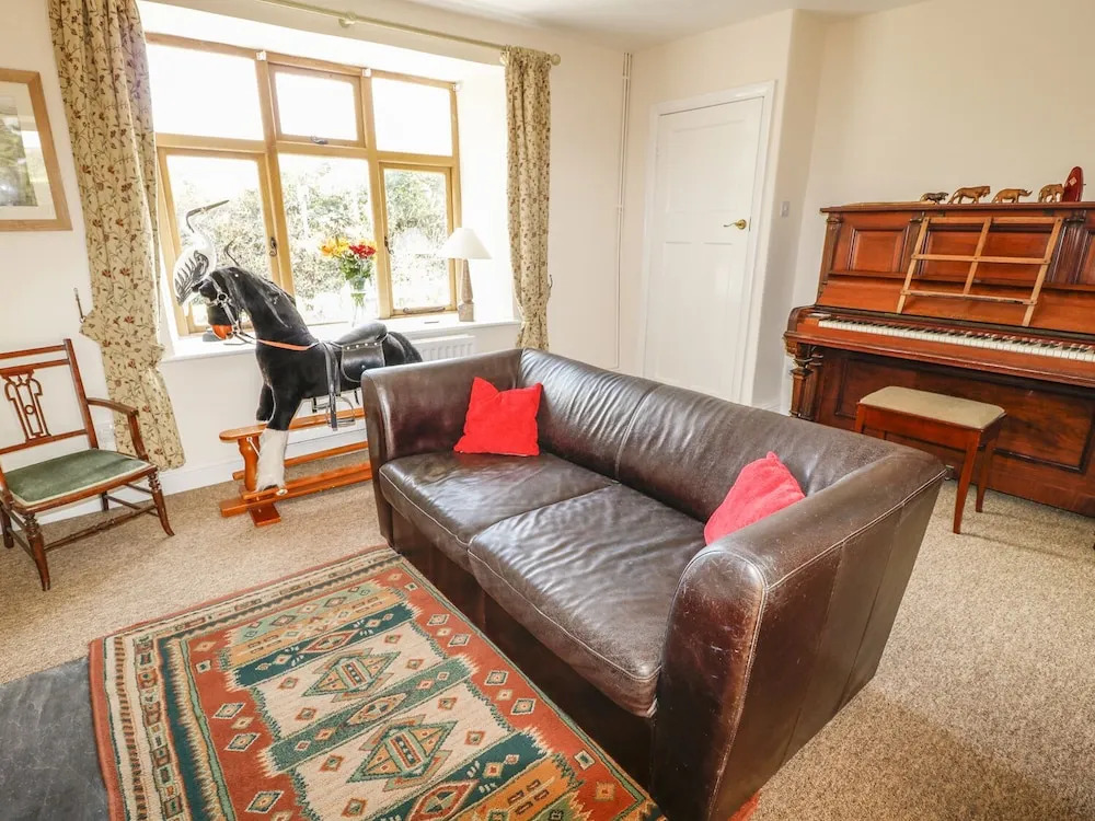 Clearview, Okehampton