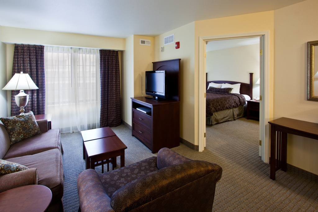 Staybridge Suites Lansing-Okemos by IHG