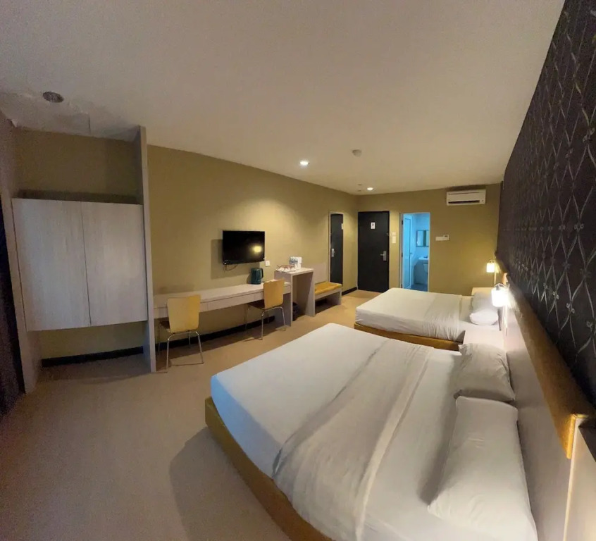 Havona Comfort Permas Jaya - Express Check-In