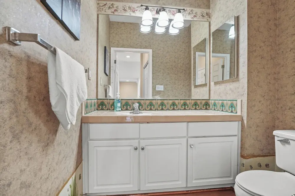 Beautiful Spacious House 2BR / 4BR in Silver Terrace