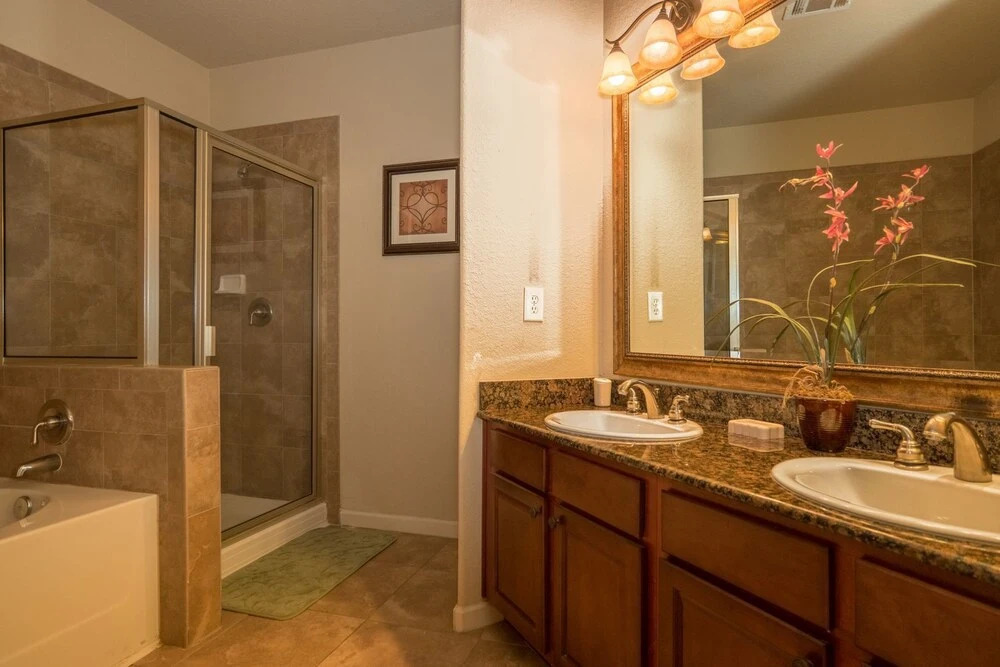 BP621CP Bella Piazza - Three Bedroom Condo