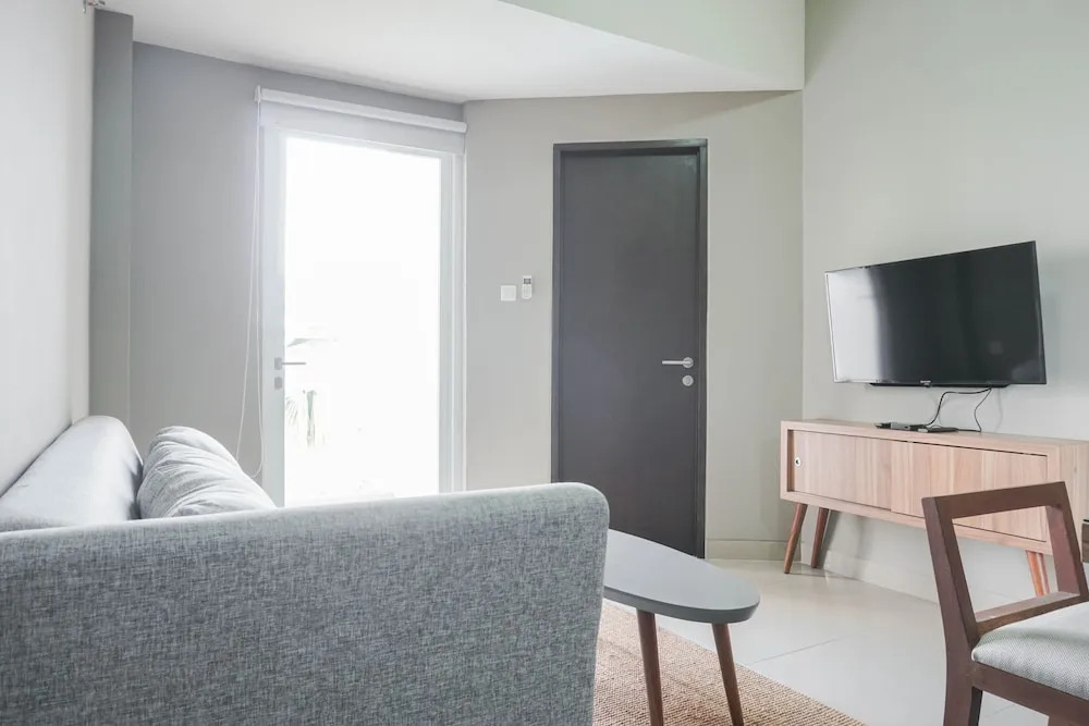 Minimalist And Cozy Stay 1Br Apartment At Mustika Golf Residence