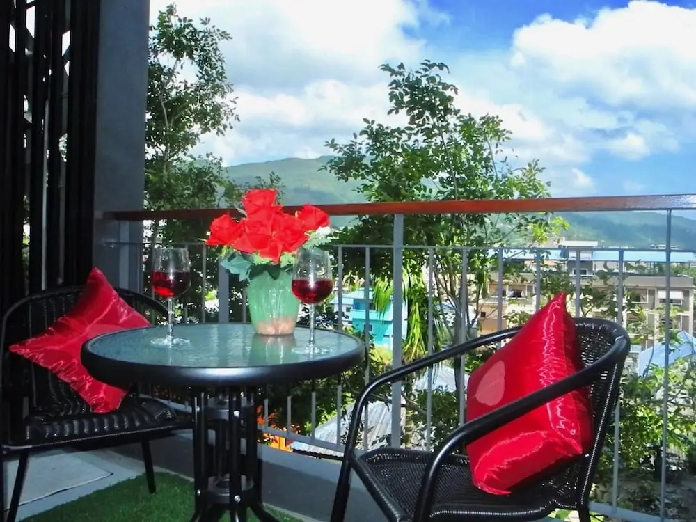 Emerald Terrace - New City View Apartment