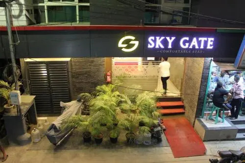 SKY GATE HOTEL Near Apollo MAIN, Women's & Children's US Consulate Sankara Netralaya Goethe Institute PrestigePalladium Shastri Bhavan Senmozhi Poonga Raj Ratnam Stadium TAJ Coromandal India Oil Bhavan Dr Mohan's Diabetics VAC Chennai