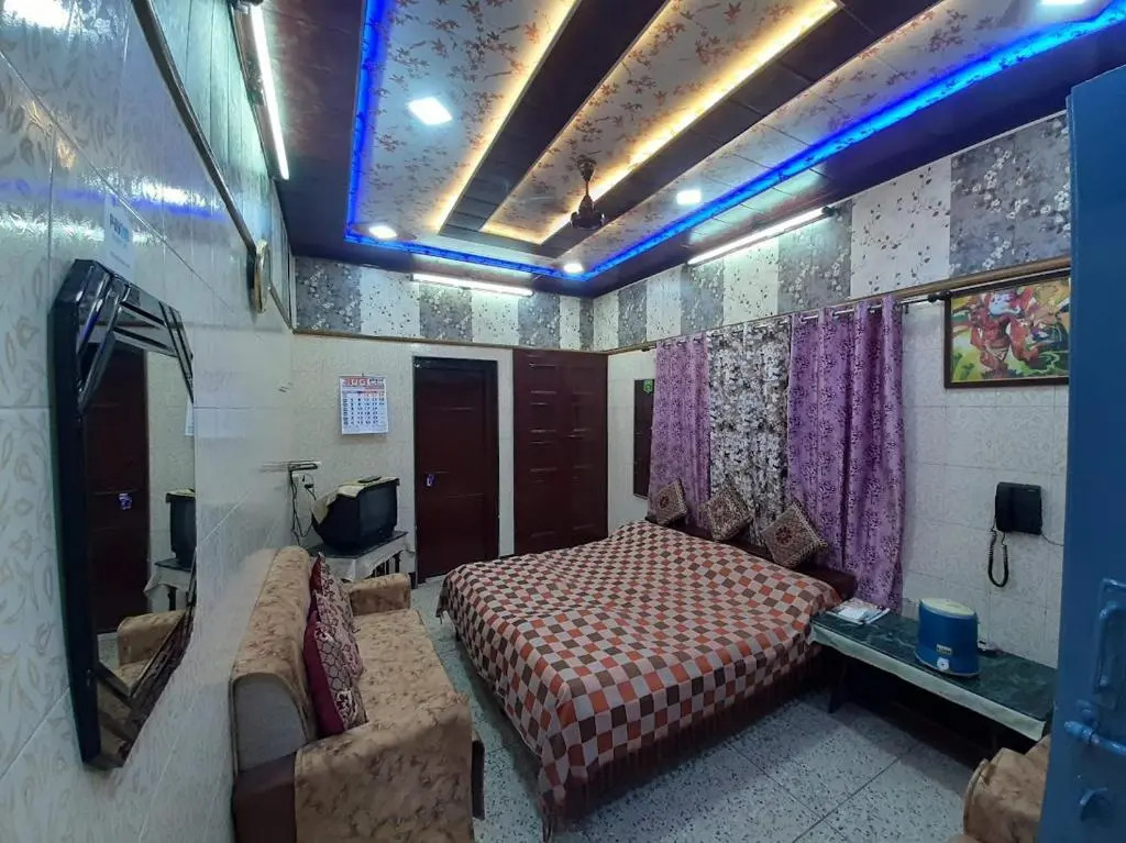 Jagan Hotel & Restaurant
