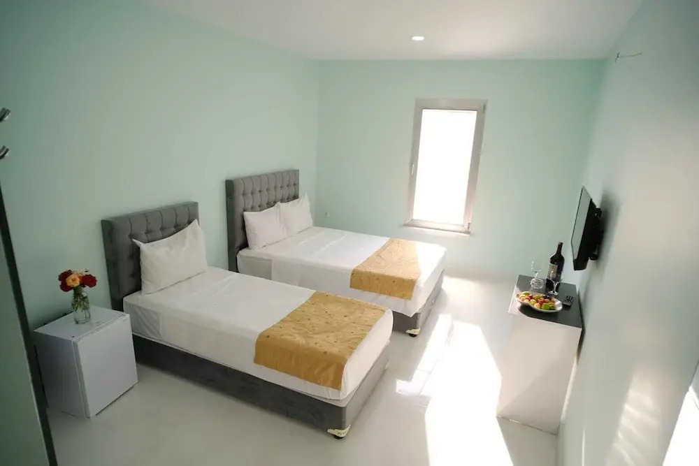 FOREST BLUE BEACH OTEL