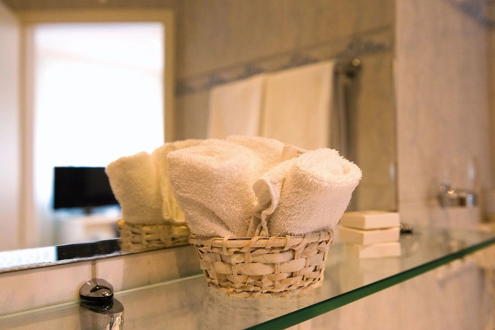 Intourhotel