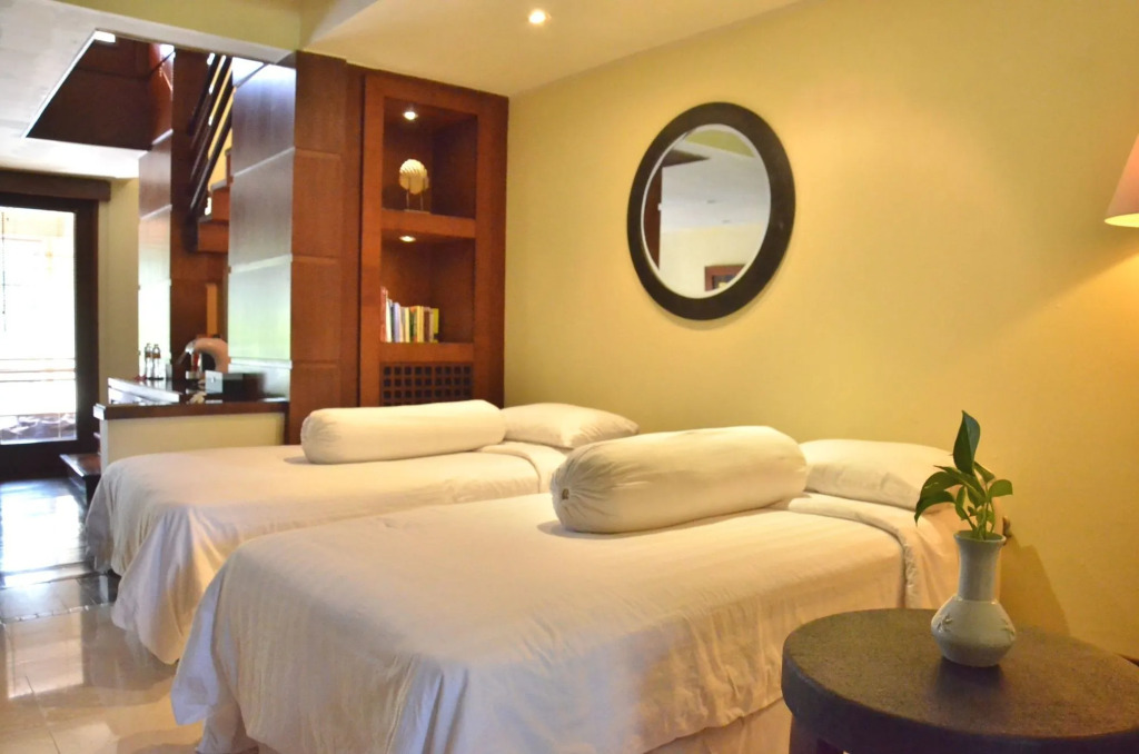 Pool Villa Merumatta Senggigi