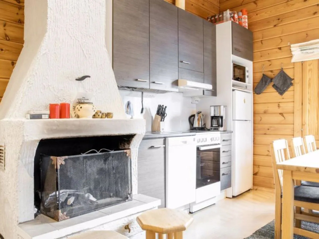Lomaylläs h113/pistopolku 5a