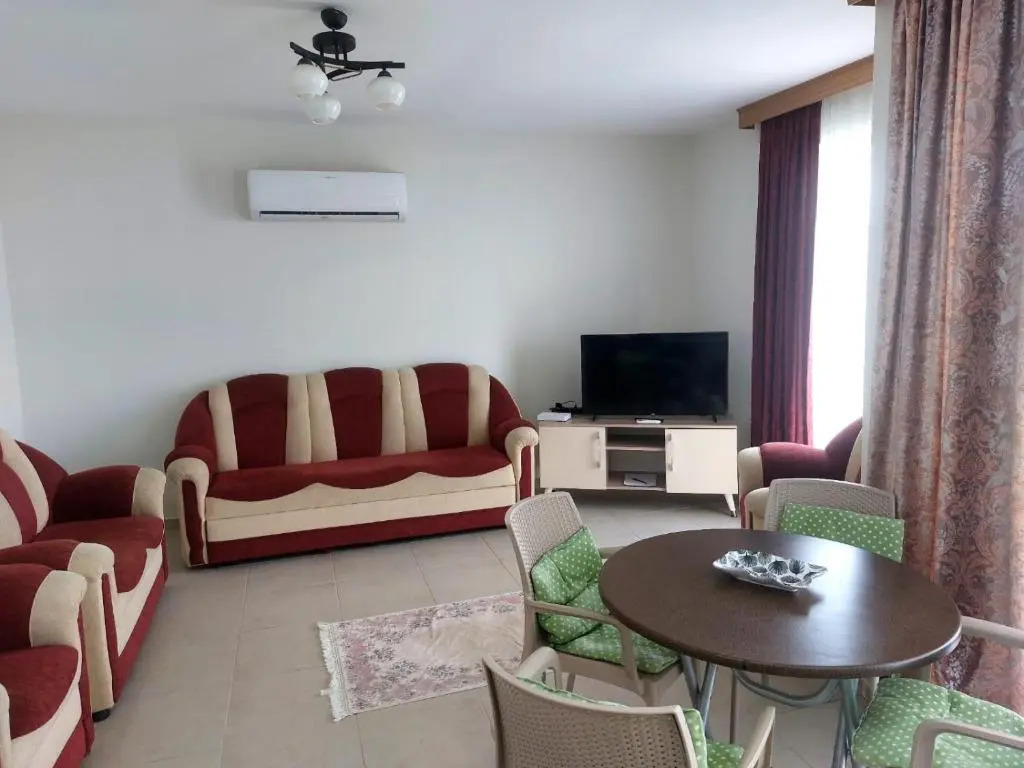 Holiday House Ada