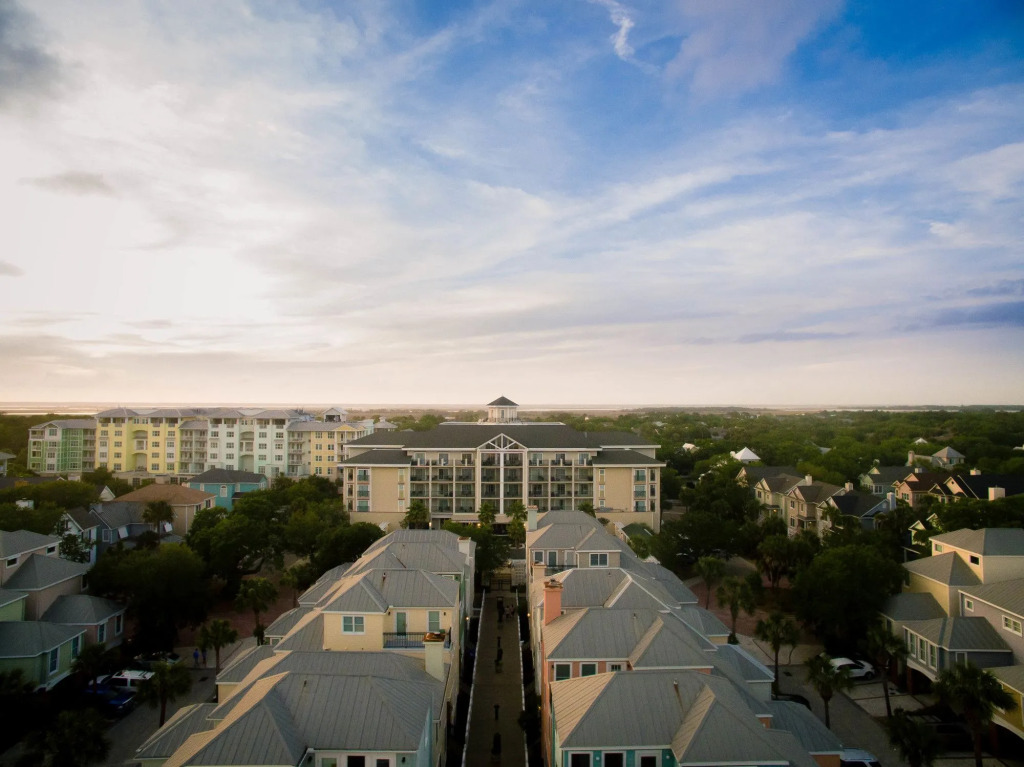 Wild Dunes Resort - Sweetgrass Inn and Boardwalk Inn