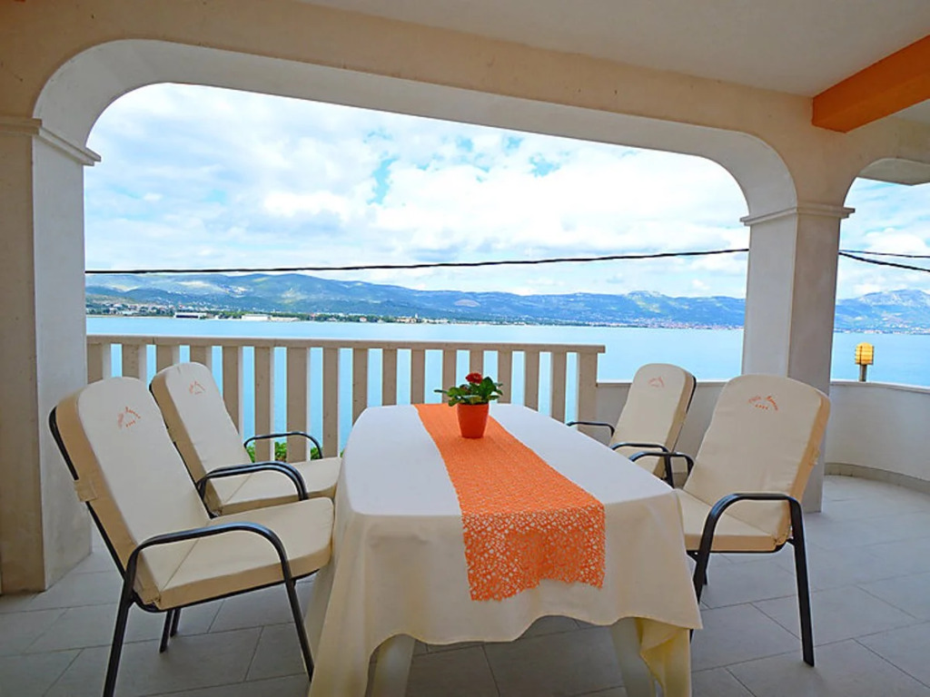 Apartment Mornar Trogir/Arbanija 29383