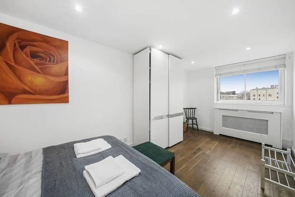 Livestay- Trendy 1bed With Balcony in Westminster