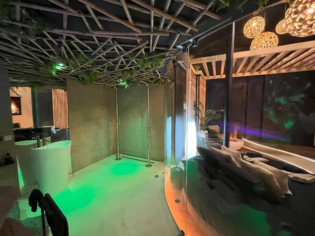 OMIRA - Nuits dexception & Spa