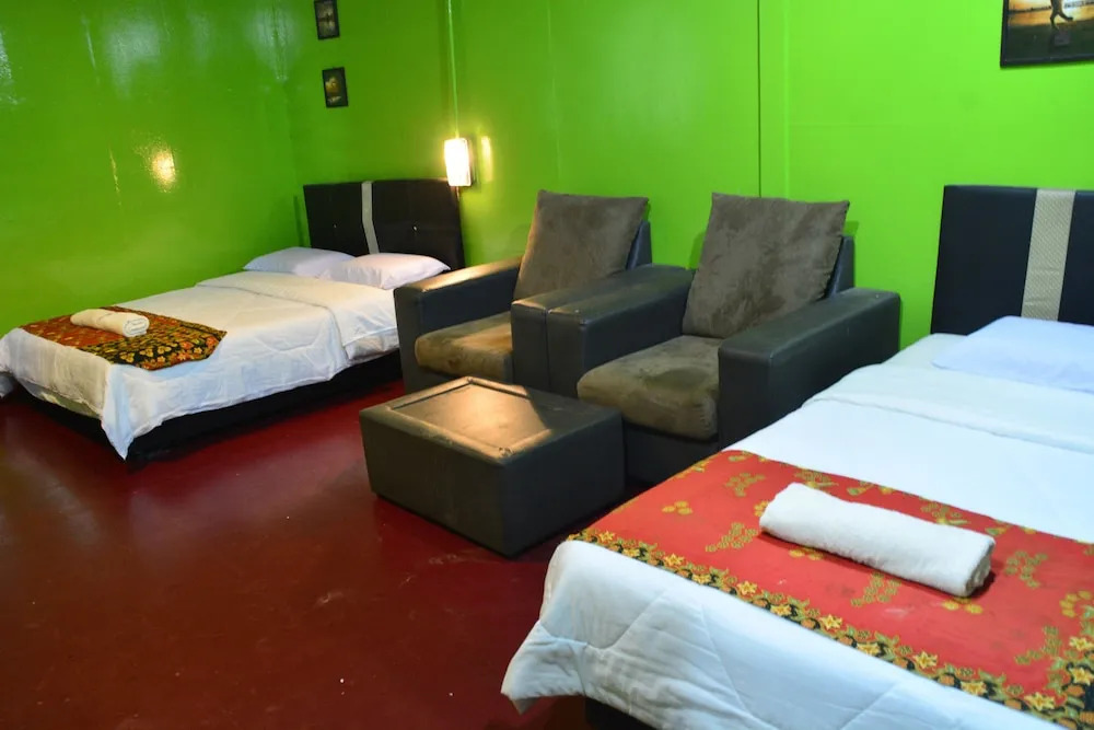 Sukau Greenview Lodge