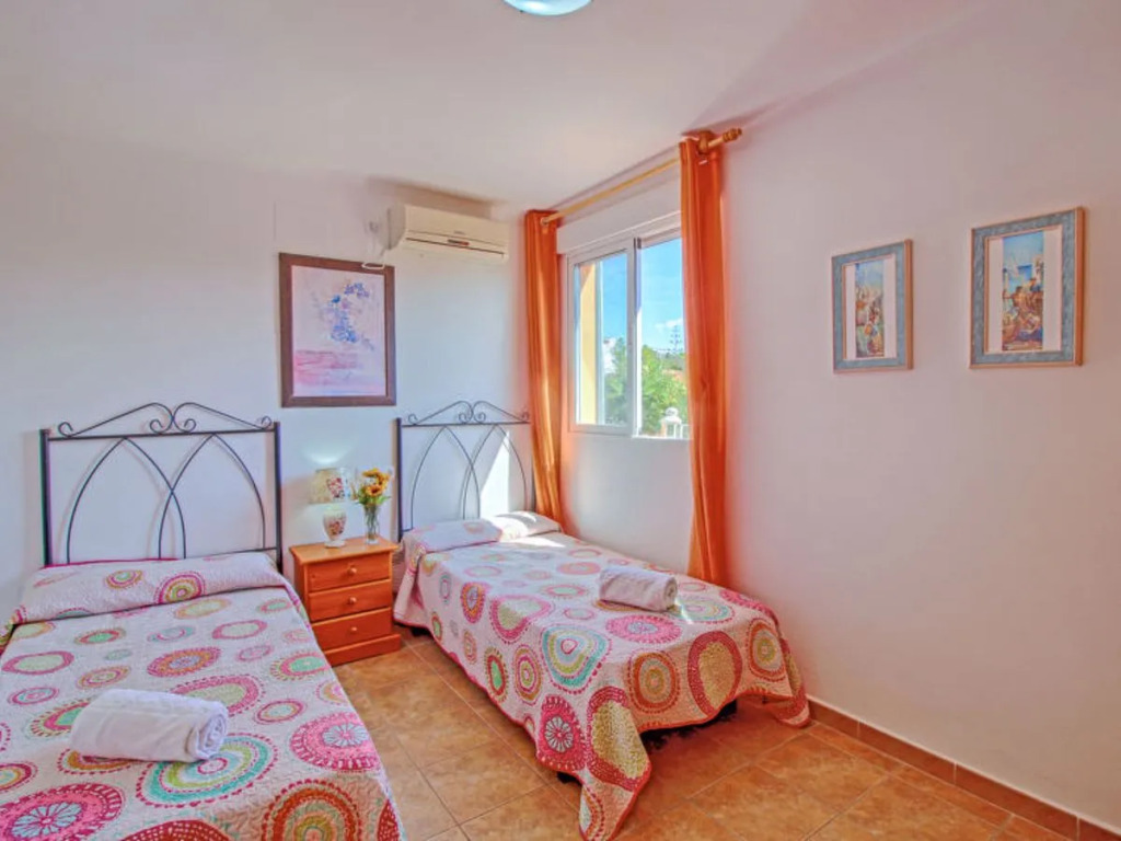 Bella Vista 34933